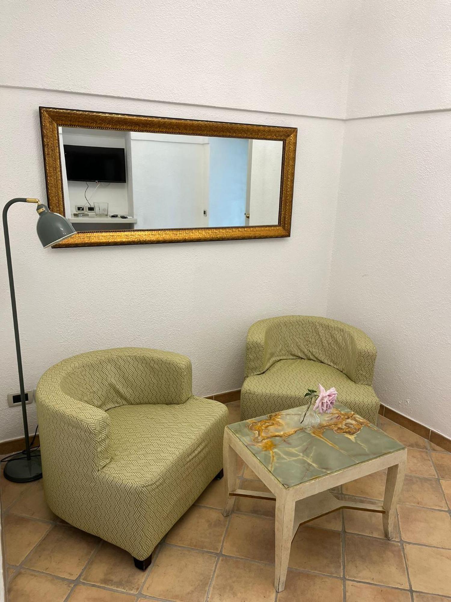 הוילה Chez Marie איסקיה מראה חיצוני תמונה